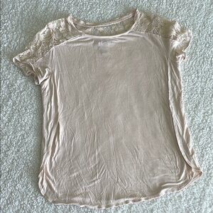 Forever 21 Contemporary  Lace Sleeve Women's Top size Small - Cream